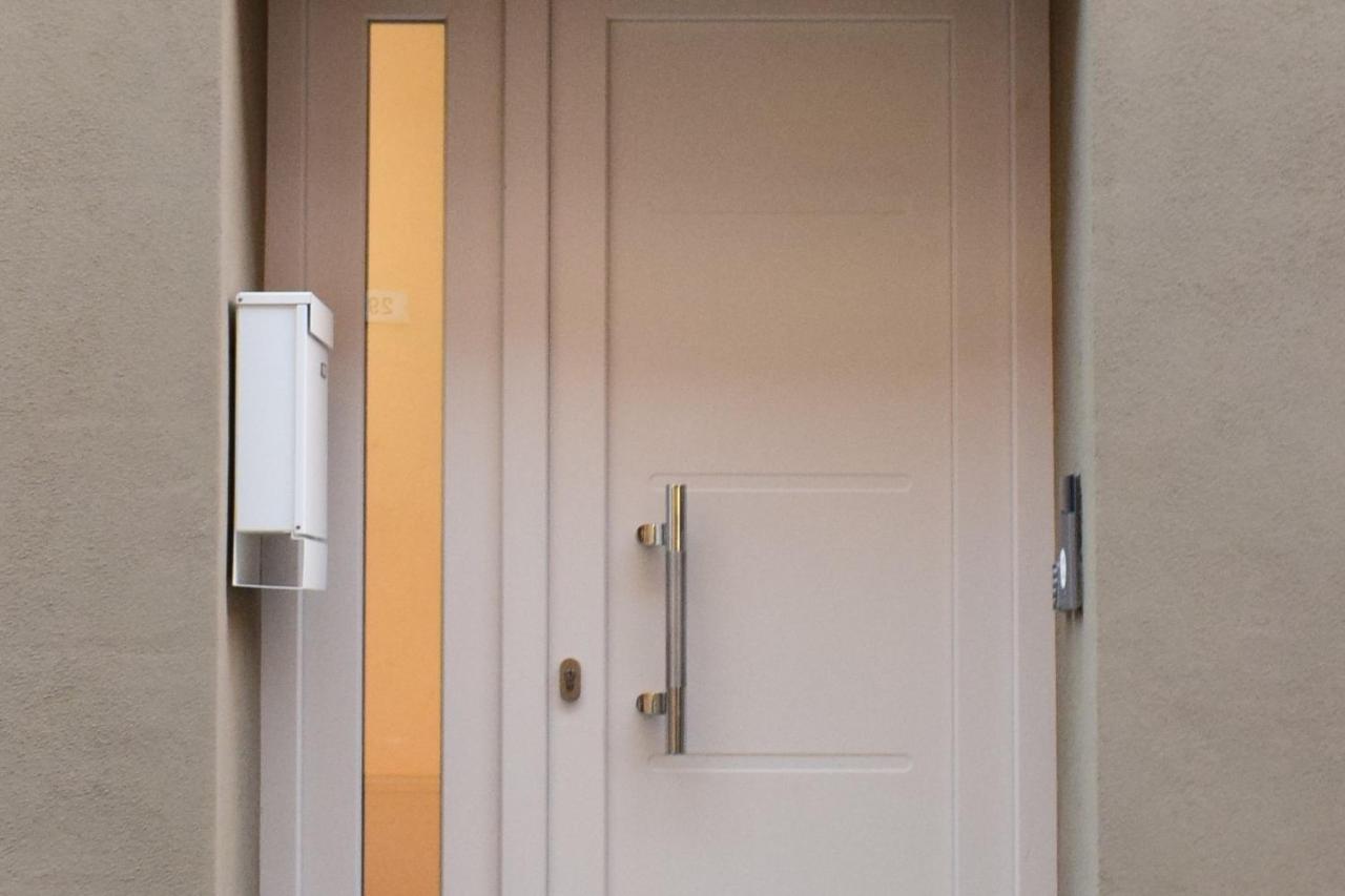 Casa Sophia Lägenhet Omegna Exteriör bild